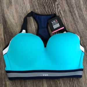 Victoria Secret Sport Incredible Sports Bra NWT!